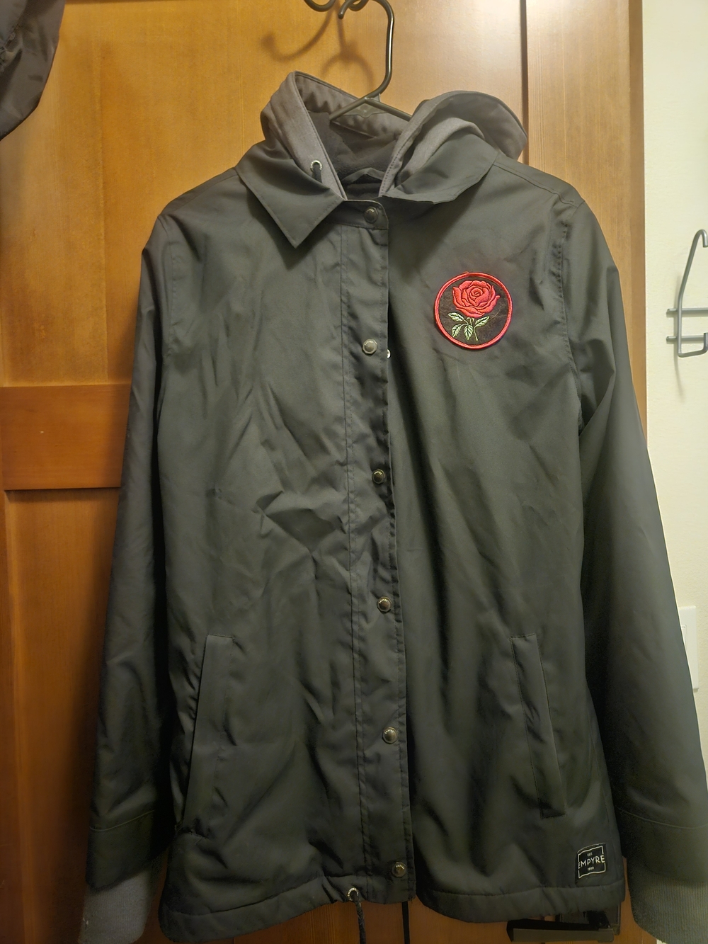EMPYRE Hooded Jacket in Black Size Medium